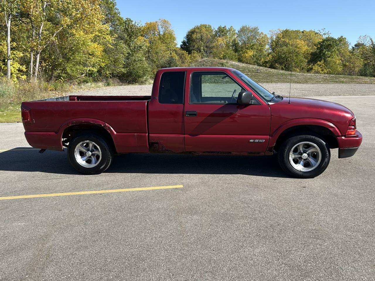 Used 2002 Chevrolet S10 Pickup LS w/ LS Preferred Equipment Group RWD image 4
