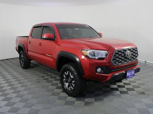 Used 2022 Toyota Tacoma TRD Off-Road image 24