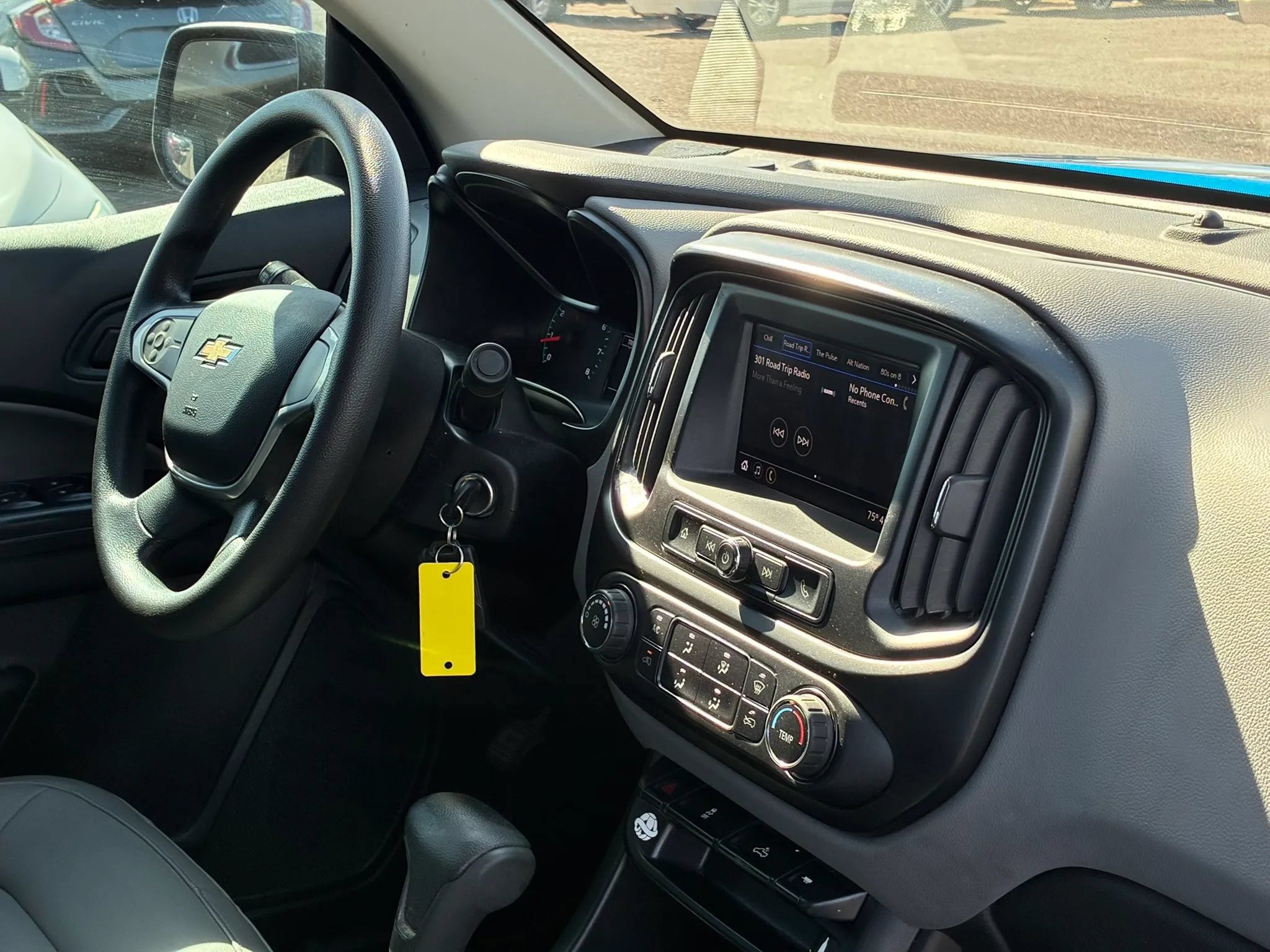 Used 2021 Chevrolet Colorado W/T w/ WT Convenience Package AWD/4WD image 26