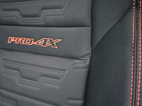 New 2026 Nissan Frontier PRO-4X w/ Pro-4x Convenience Package image 24