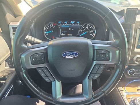 Used 2018 Ford Expedition Max Platinum AWD/4WD image 12