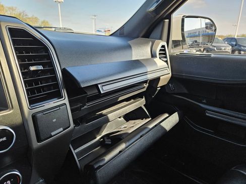 Used 2019 Ford Expedition XLT w/ Equipment Group 201A image 17