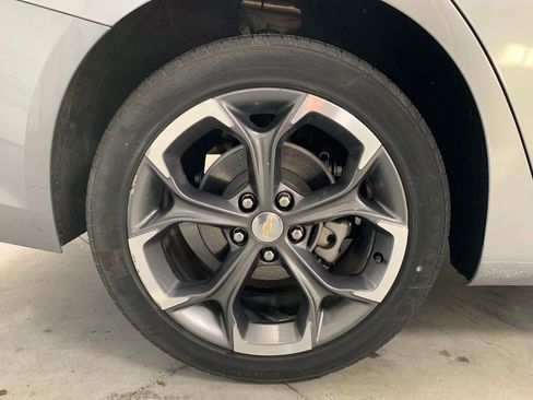 Used 2024 Chevrolet Malibu LT image 25