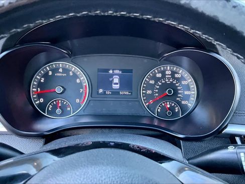 Used 2020 Kia Optima SE image 24