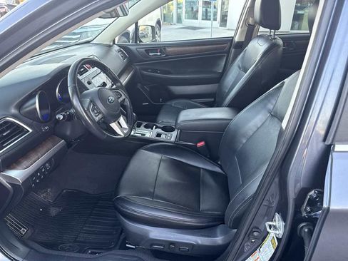Used 2017 Subaru Outback 3.6R Limited image 15