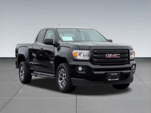 Used 2018 GMC Canyon All Terrain w/ Trailering Package image 8