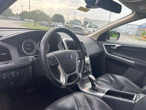 Used 2013 Volvo XC60 T6 AWD/4WD image 6