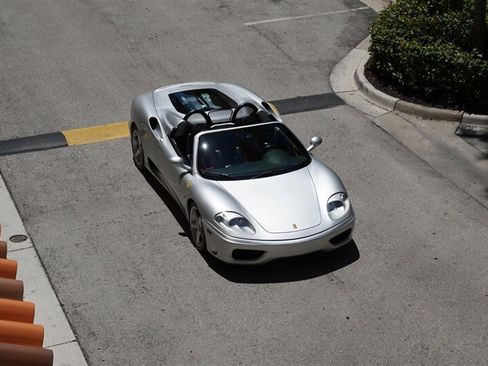Used 2000 Ferrari 360 Spider RWD image 51