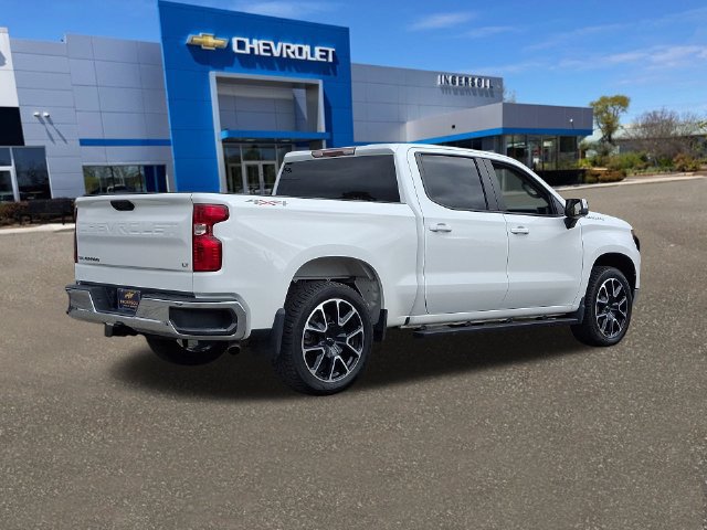 Used 2023 Chevrolet Silverado 1500 LT AWD/4WD image 26