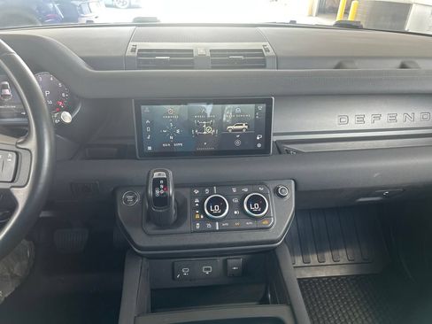 Used 2023 Land Rover Defender 110 X-Dynamic SE AWD/4WD image 22