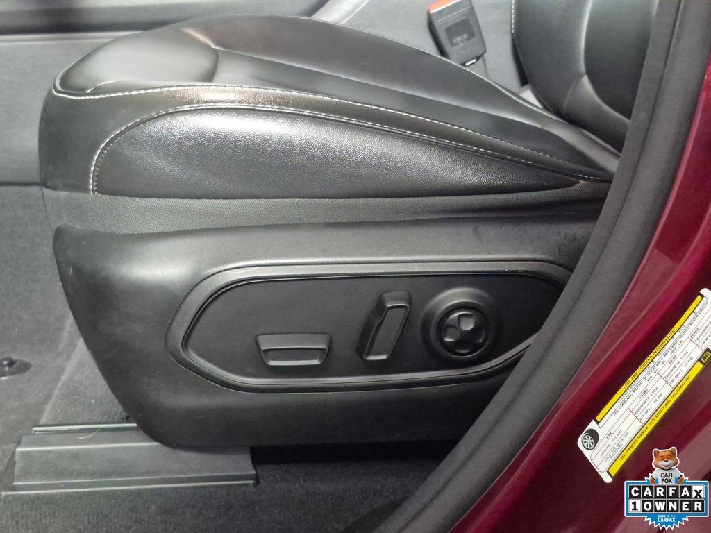 Used 2024 Jeep Grand Cherokee Limited 4xe AWD/4WD image 17
