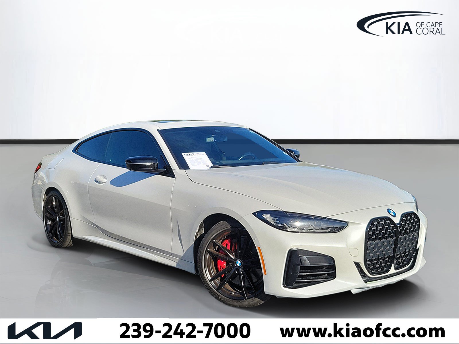 Used 2024 BMW M440i Coupe w/ Premium Package RWD image 1