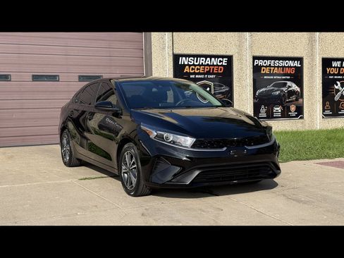 Used 2023 Kia Forte LXS FWD image 1