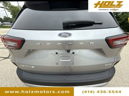 Used 2023 Ford Escape Active image 31