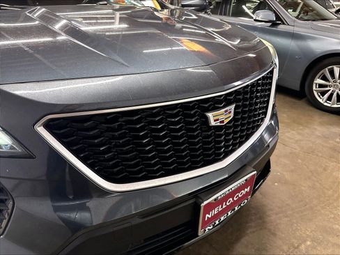 Used 2019 Cadillac XT4 Sport w/ Cold Weather Package FWD image 31