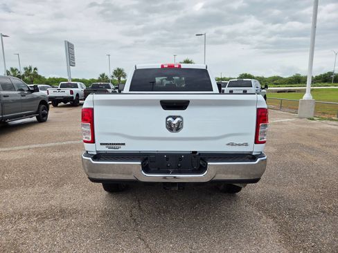 Used 2023 RAM 2500 Big Horn w/ Level 1 Equipment Group AWD/4WD image 9