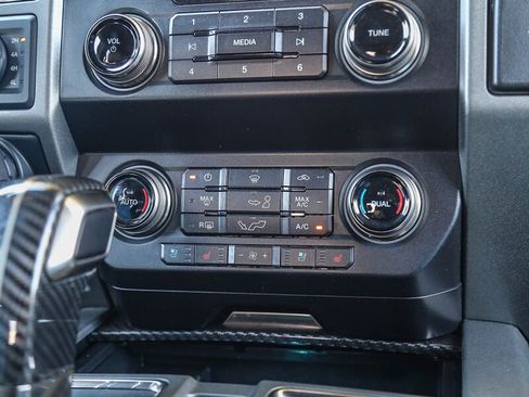 Used 2019 Ford F150 Raptor w/ Equipment Group 802A Luxury image 18