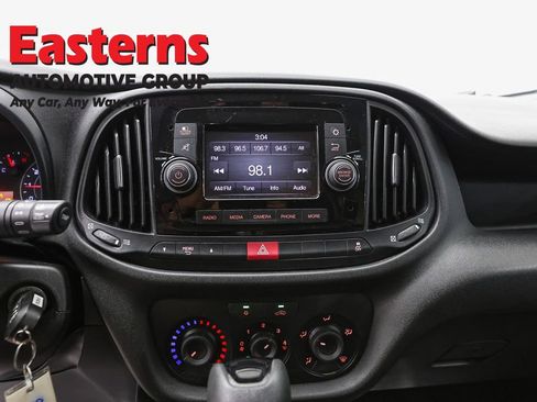 Used 2022 RAM ProMaster City Tradesman FWD image 11