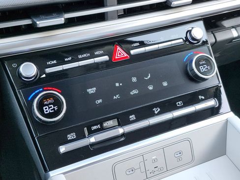 New 2026 Hyundai Santa Fe SE AWD/4WD image 21
