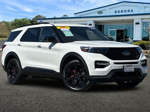 Certified 2022 Ford Explorer ST w/ Equipment Group 401A AWD/4WD image 2