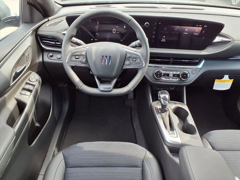 New 2026 Buick Envista Preferred w/ Convenience I Package image 2