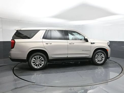 Used 2021 GMC Yukon SLT w/ SLT Luxury Plus Package RWD image 11