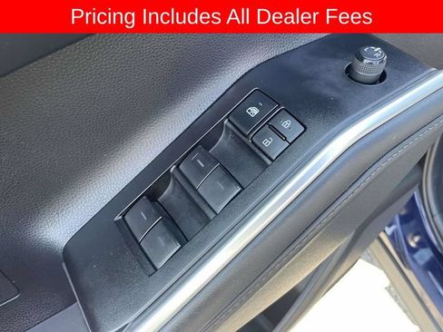 Used 2022 Toyota Highlander XSE AWD/4WD image 21