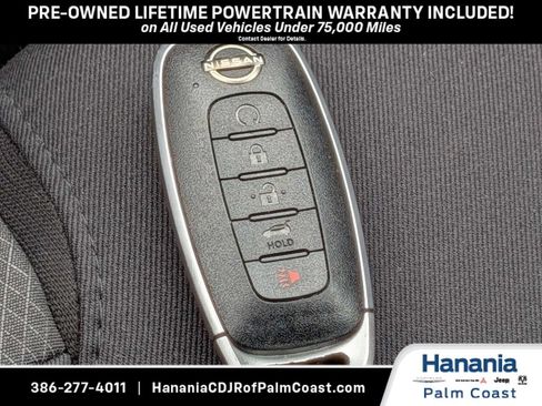 Used 2025 Nissan Pathfinder SV AWD/4WD image 35