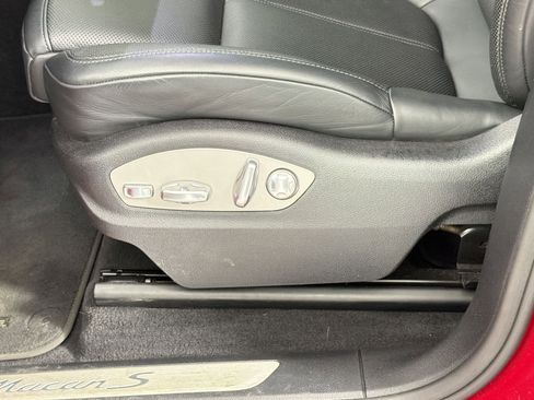 Certified 2020 Porsche Macan S AWD/4WD image 16