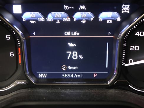 Used 2021 GMC Yukon XL Denali image 22