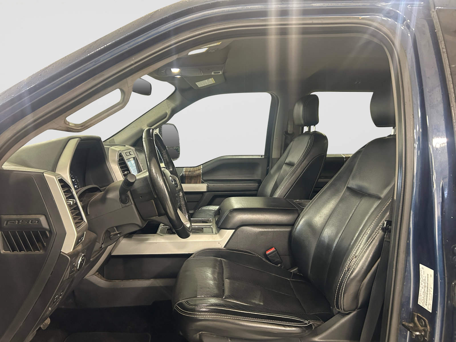 Used 2018 Ford F150 Lariat AWD/4WD image 11