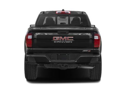 Used 2023 GMC Canyon AT4 w/ Technology Package AWD/4WD image 8