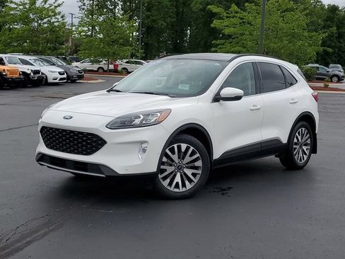 Used 2020 Ford Escape Titanium w/ Titanium Premium Package 2.0 AWD/4WD image 41