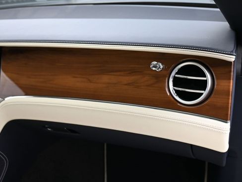 New 2026 Bentley Continental GTC image 29