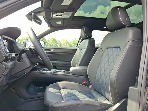 New 2026 Volkswagen Atlas Cross Sport SEL Premium R-Line image 8