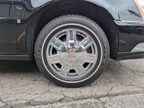 Used 2007 Cadillac DTS FWD image 61