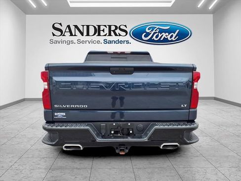 Used 2020 Chevrolet Silverado 1500 LT Trail Boss image 3