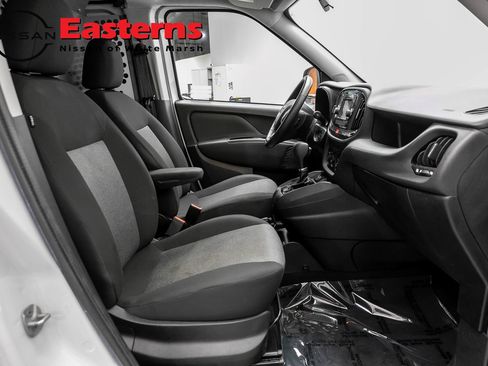 Used 2021 RAM ProMaster City Tradesman SLT FWD image 24
