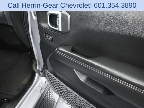 Used 2021 Jeep Wrangler Unlimited Sahara AWD/4WD image 24
