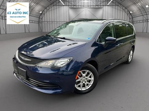 Used 2020 Chrysler Voyager Lxi FWD image 1