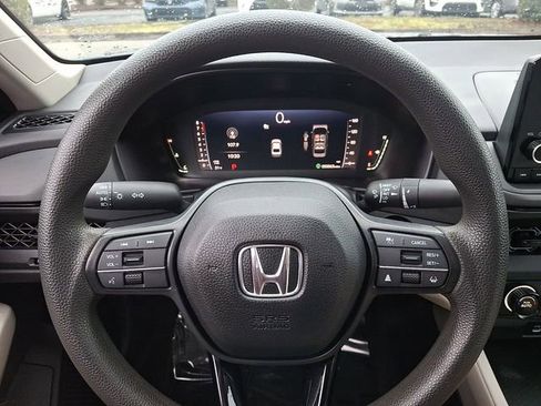 Used 2023 Honda Accord LX image 21