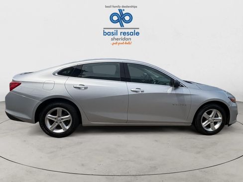 Used 2021 Chevrolet Malibu LS FWD image 8