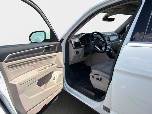 Used 2021 Volkswagen Atlas SEL Premium AWD/4WD image 19