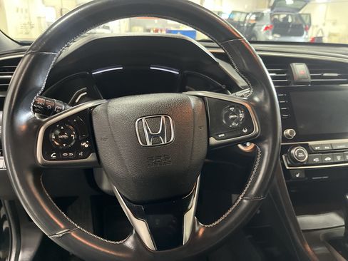 Used 2020 Honda Civic EX image 16