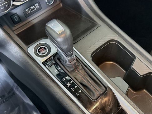 Used 2025 Nissan Sentra SR image 20