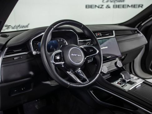 Used 2023 Jaguar F-PACE S AWD/4WD image 21