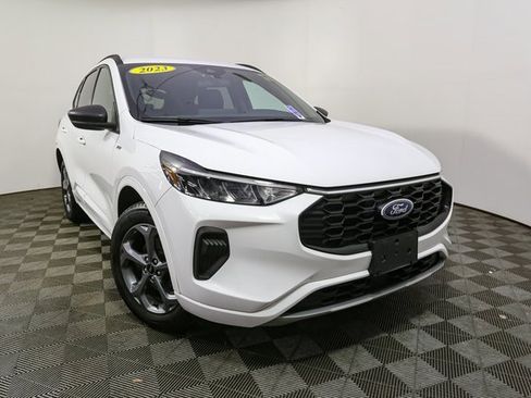 Used 2023 Ford Escape ST-Line w/ Tech Pack #1 image 3