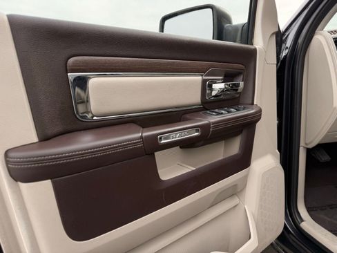 Used 2015 RAM 1500 Laramie w/ Convenience Group image 15