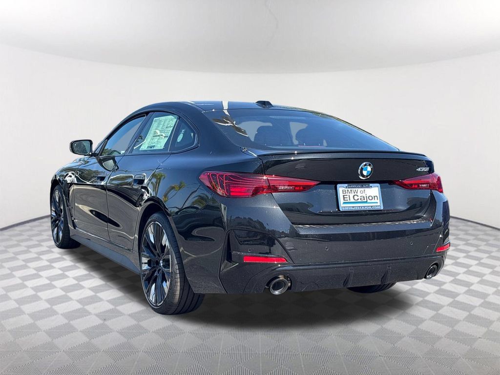 New 2026 BMW 430i w/ M Sport Package RWD image 4