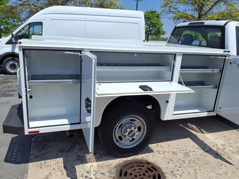 New 2023 Ford F350 XL w/ XL Chrome Package RWD image 10